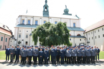 Powiatowe Święto Policji w blasku Bazyliki Grobu Bożego w Miechowie